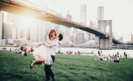 Fun couples shoots on vacation with Pix Around
