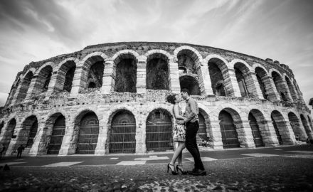 When in Rome have a couples photo shoot