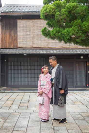 Kyoto photographers, Yoshi