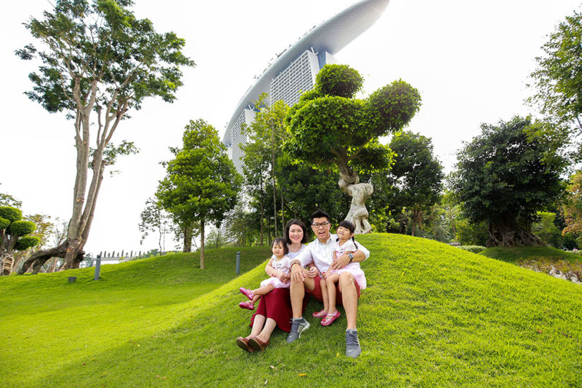 Singapore photographers, Leo