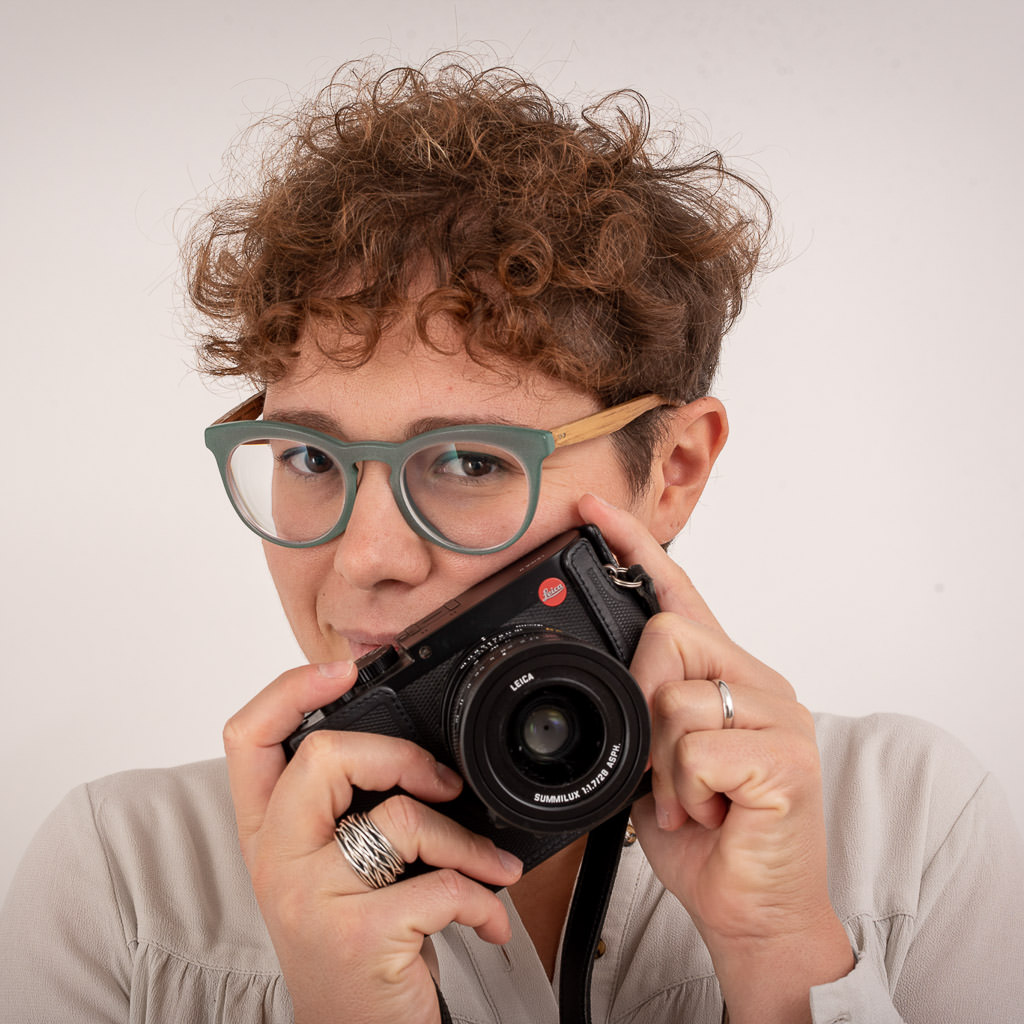 Tuscany Photographer: Giulia | Pix Around best Tuscany Photographer